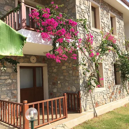 Aparthotel Cumen Apart *