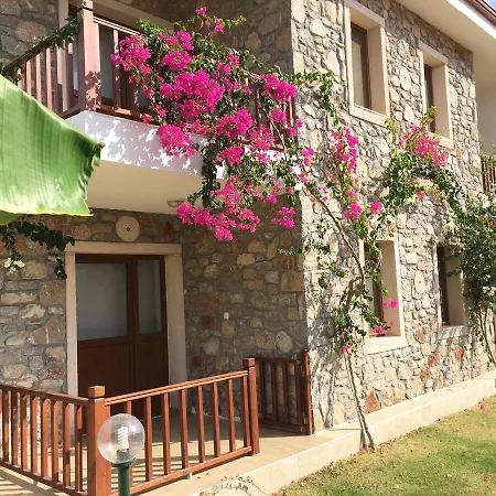 Hotel de apartamente Cumen Apart *